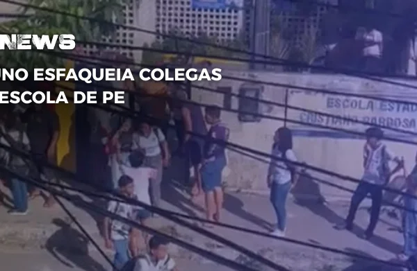 Aluno esfaqueia colegas em escola de PE